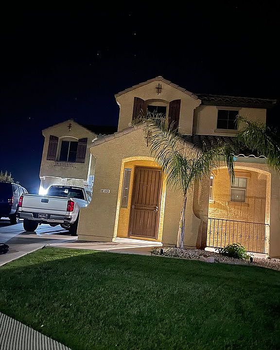 1st image of 1521 E Palo Verde Dr