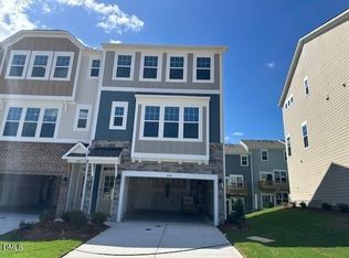 2809 Carbondale St #640, Apex, NC 27502
