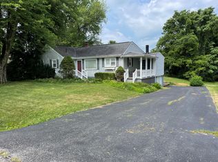 321 N Ash St, Bethel, OH 45106