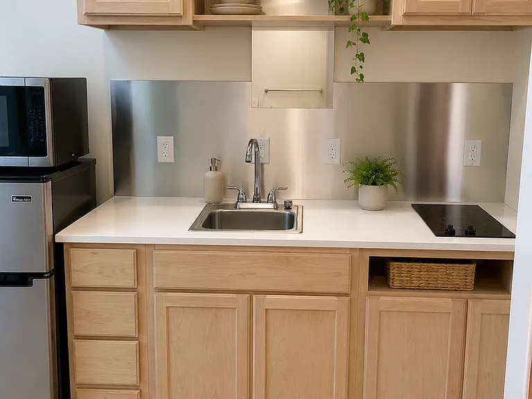 Lago aPodments- Comfortable and Affordable Living! — Photo 11