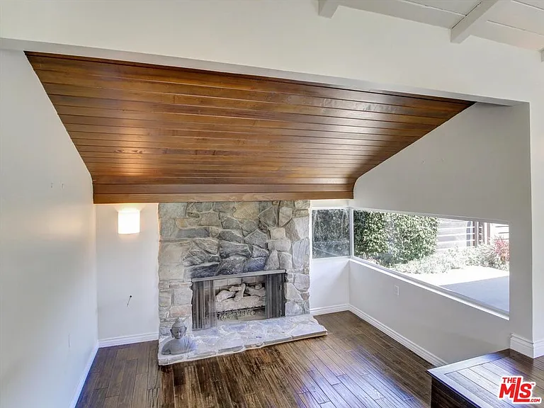 6763 Radlock Ave — Photo 7