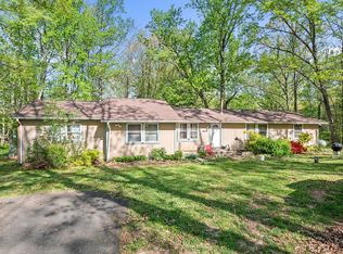 7504 Ali Ln, Nokesville, VA 20181