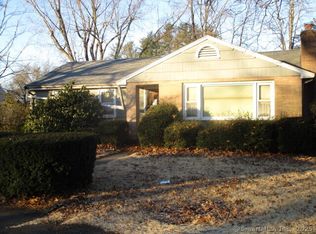 281 Spring Rd, North Haven, CT 06473