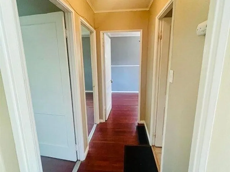 416 S Eastside Dr — Photo 13