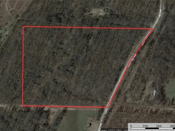 2073 Lilly Rd NW, Minerva, OH 44657