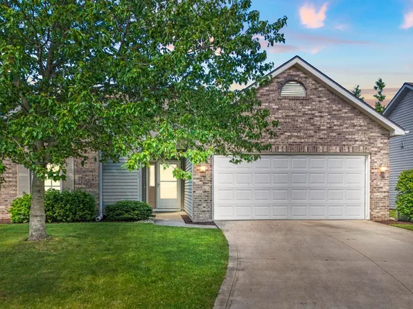 3901 Whitfield Chase, Fort Wayne, IN 46815