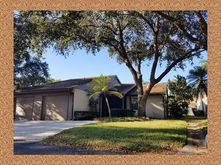 1st image of 323 Oak Hill Way #29