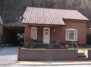 69 Brick Row St, Northfork, WV 24868