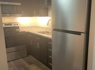 3160 W 14th St APT 4, Cleveland, OH