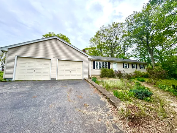 65 Pratt Lane, Wolcott, CT 06716