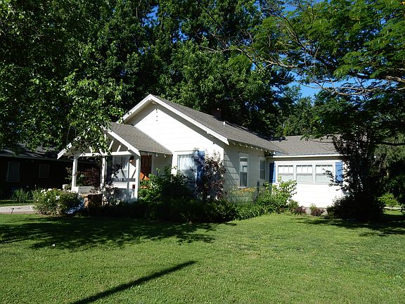 3rd image of 603 S Cottonwood St