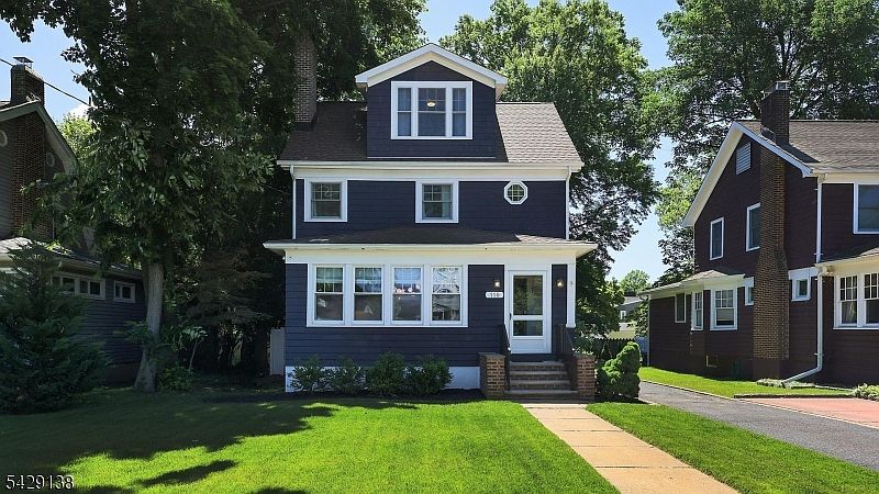 1st image of 110 Orange Ave
