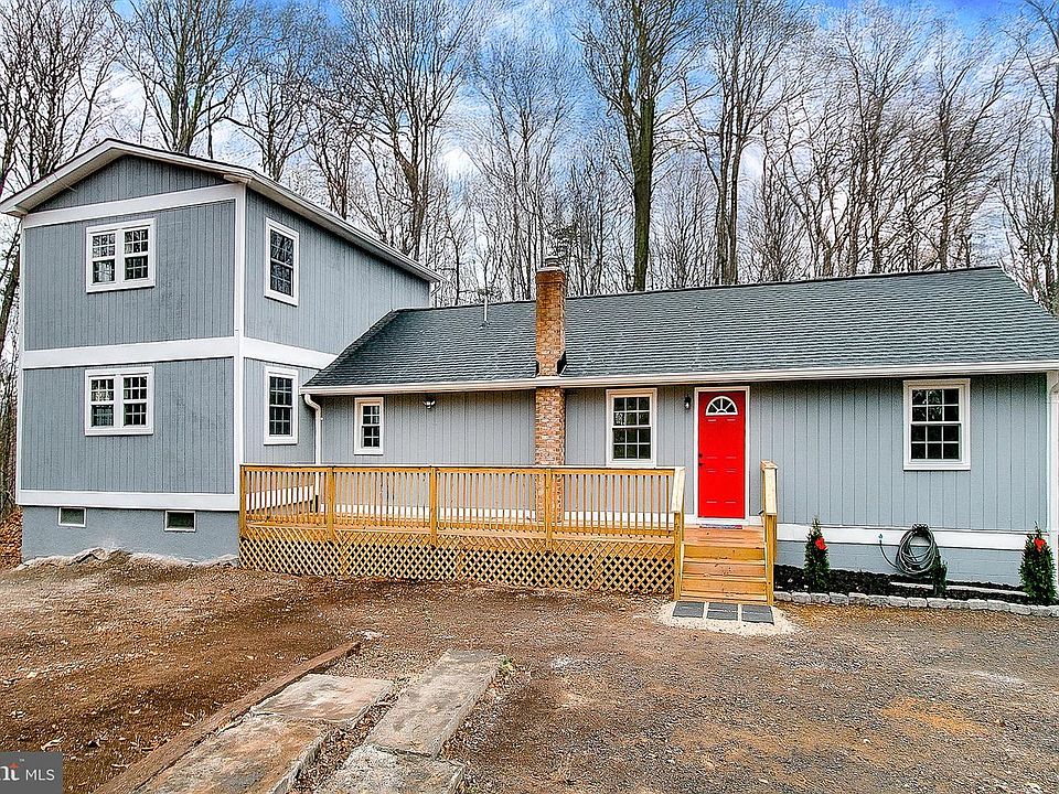 1st image of 308 Greenwoods Dr