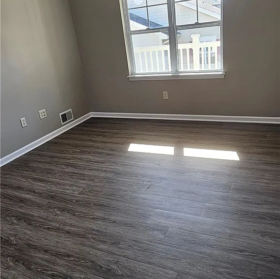 1609 Hill Park Ct — Photo 13