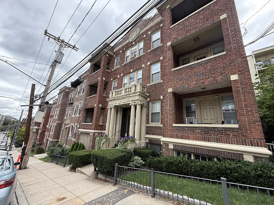 120 Brainerd Rd #11
