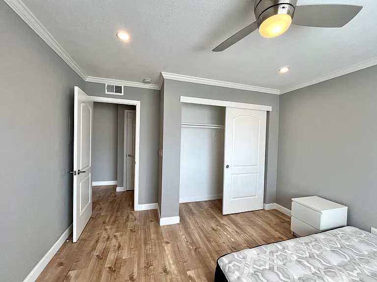 2139 Canary Ct #4 — Photo 6