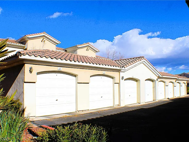 1531 Ruby Cliffs Ln #102 — Photo 3