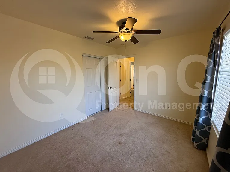 20415 N 17th Pl — Photo 16
