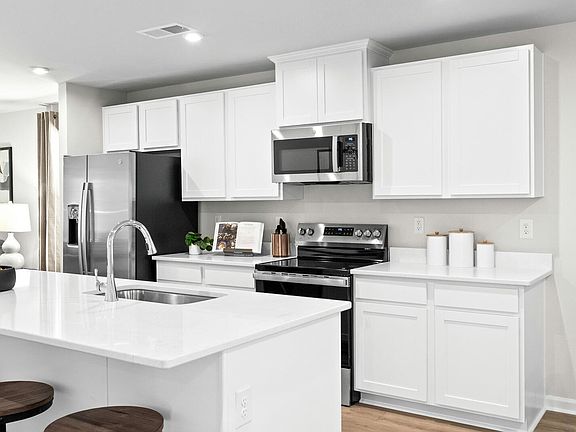 7th image of this home