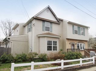 22 Maplewood Ave, Keansburg, NJ 07734