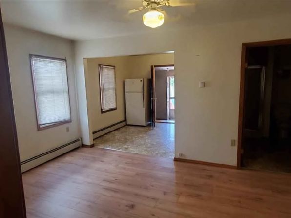 (undisclosed Address)