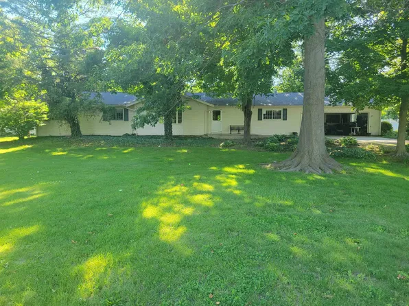 64433 Hartway Rd, Ray, MI 48096