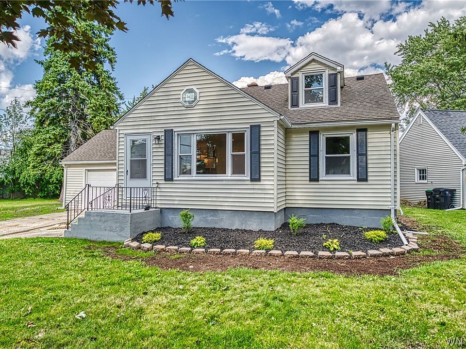 1st image of 121 Mayfield Ave