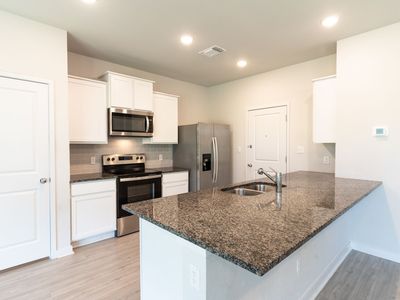 605 W South St #321, Leander, TX, 78641