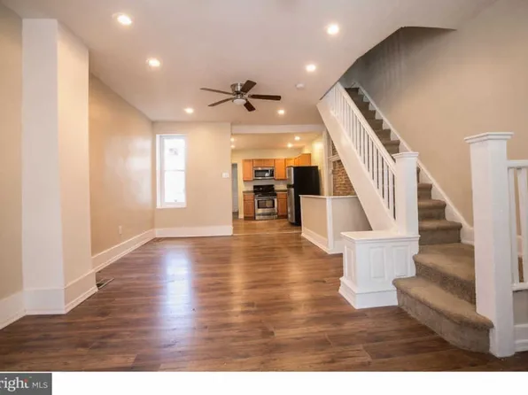 220 Garrett St, Philadelphia, PA 19119