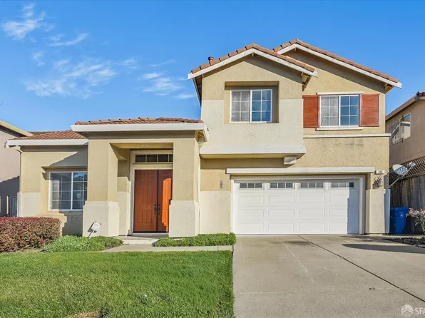 344 Hawk Ridge Dr, Richmond, CA 94806