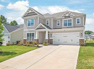 8100 Rolling Wheels Rd, Charlotte, NC 28215