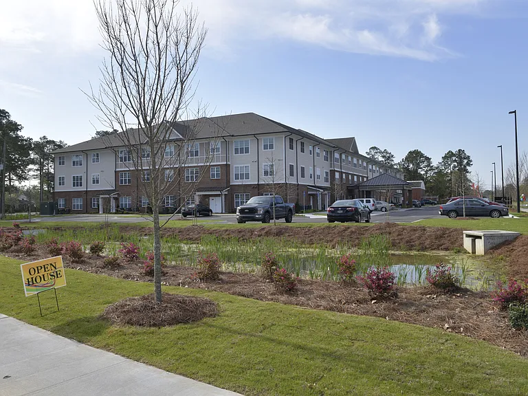 Ash Branch Manor — Photo 17