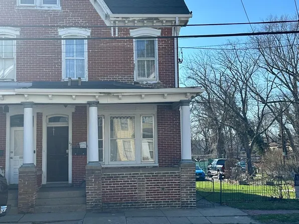 22 Bispham St #B, Mount Holly, NJ 08060