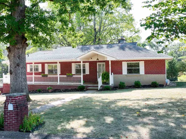 777 Eastwood Dr, Huntington, WV 25705