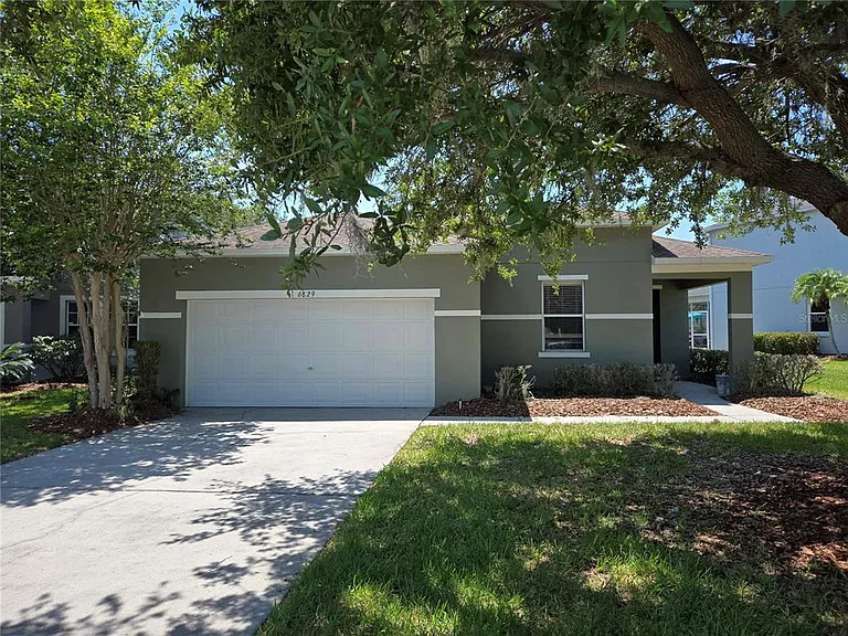 6829 Lake Eaglebrooke Dr — Photo 1