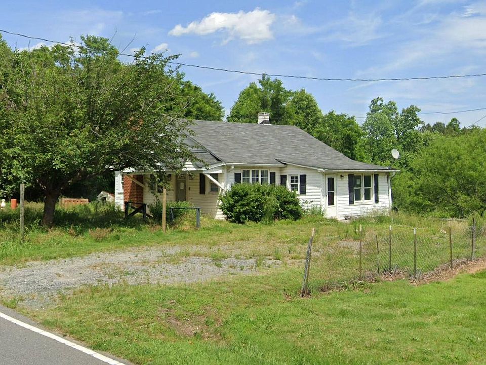 2nd image of 7320 Ridge Rd