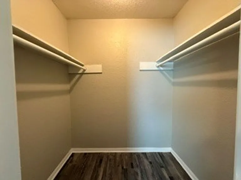 516 Gentleman Road — Photo 9
