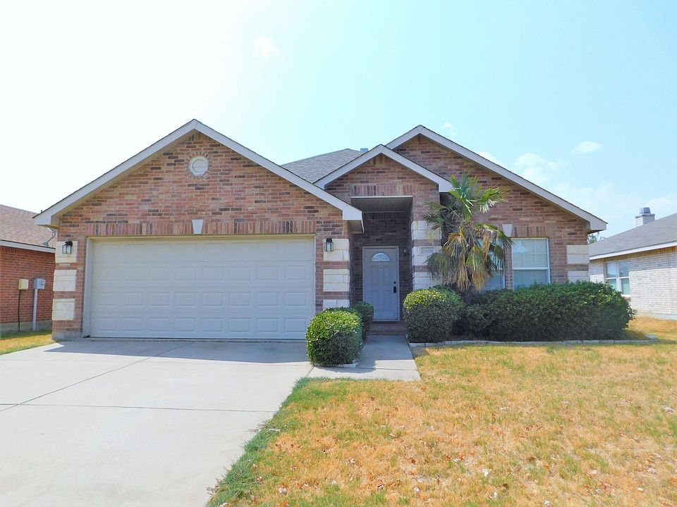 2nd image of 6608 Longleaf Ln