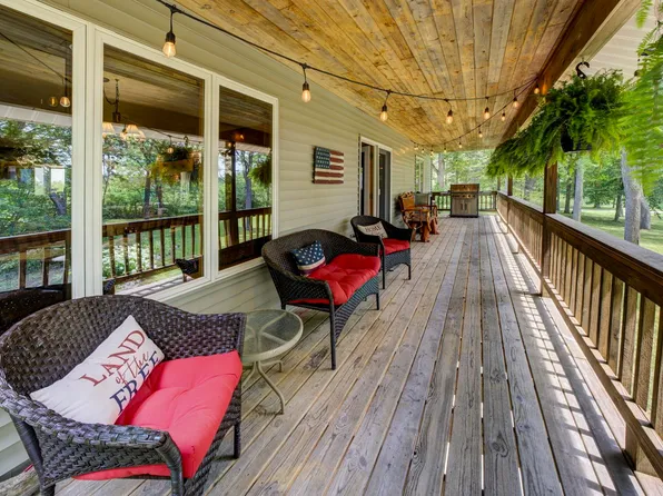 2625 Walton Rd, Kingsley, MI 49649