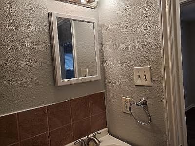 1st image of 554 W Villaret Blvd