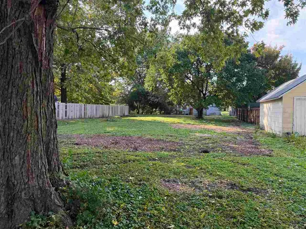 N 5th Ave, Washington, IA 52353