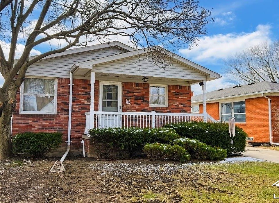 1st image of 504 Rosewood Ave