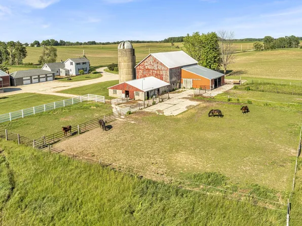 W1803 Sunrise DRIVE, Campbellsport, WI 53010