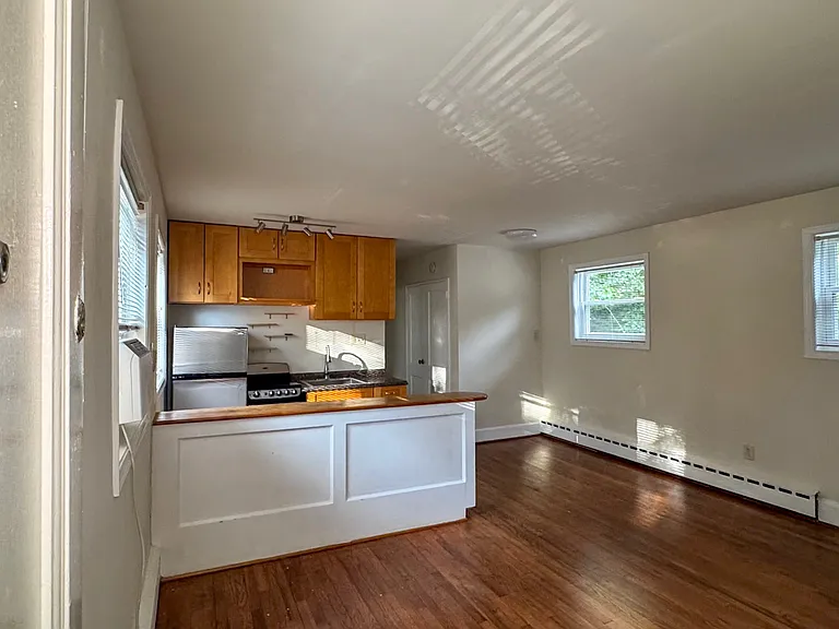 4593 Macarthur Blvd NW #3 — Photo 3