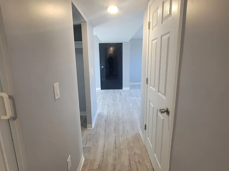 1808 N James H McGee Blvd #B — Photo 11