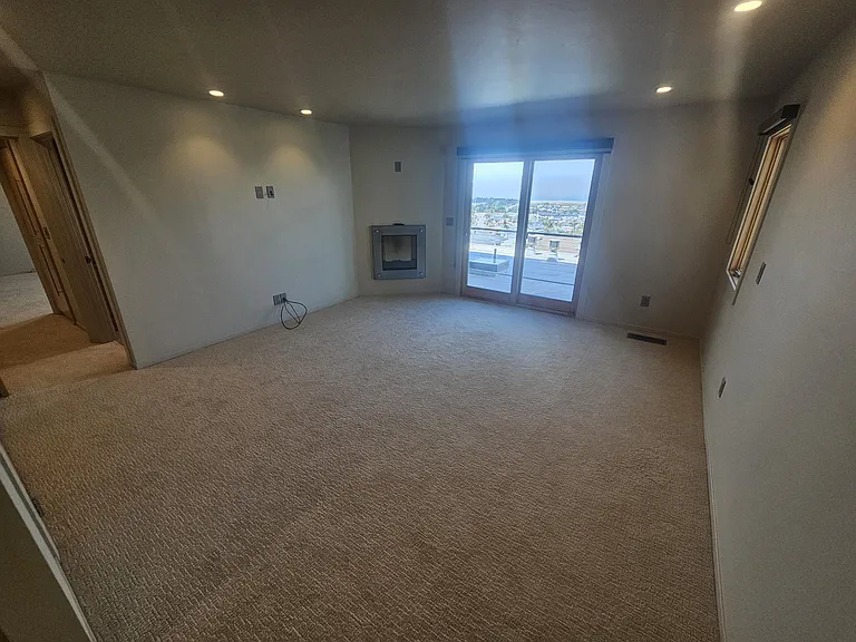 2335 Nutmeg Ave — Photo 22