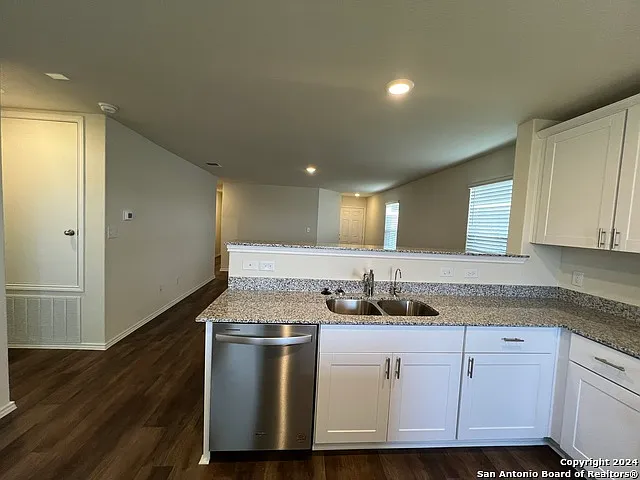 760 Heartseed Ave — Photo 12