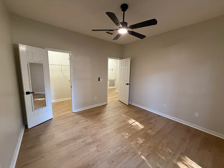 107 Mulberry Ct — Photo 24