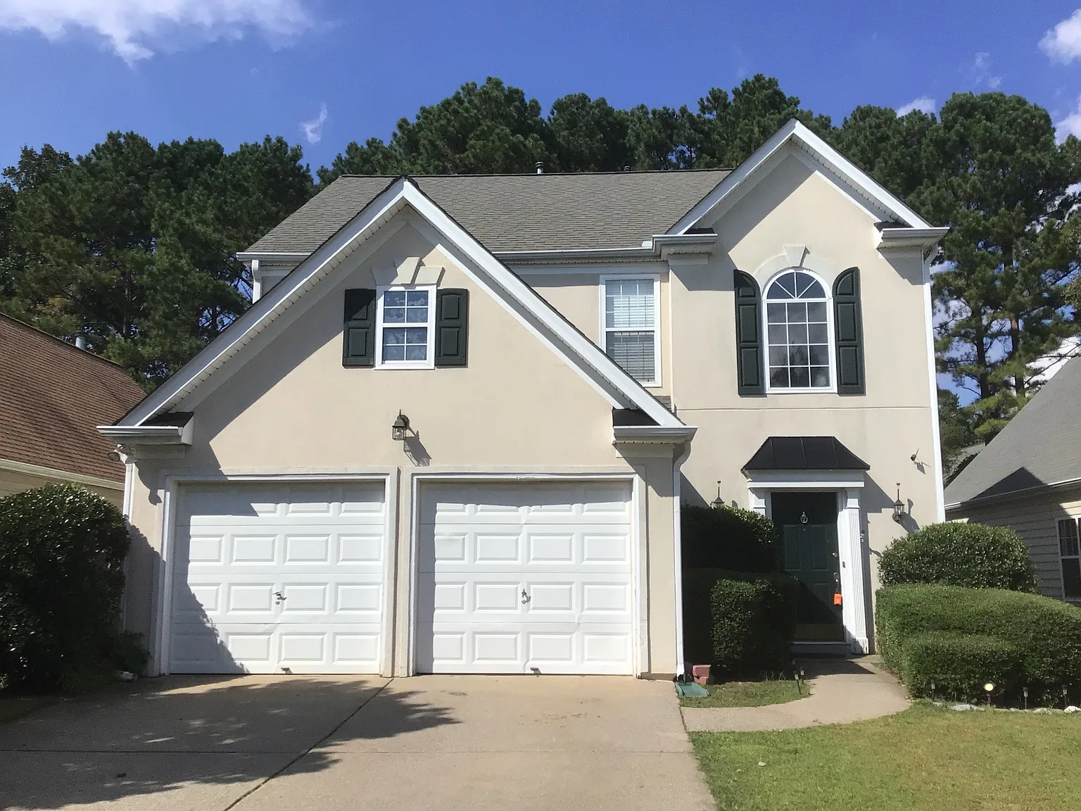 3 bed, 2.0 bath, 1588 sqft, $2,660 — Photo 1