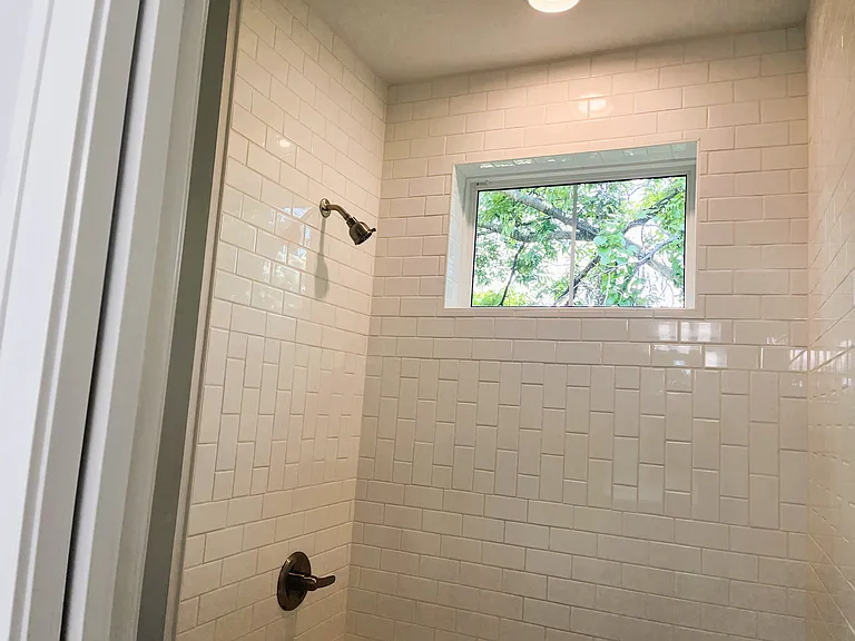 1516 Jones Ave — Photo 31